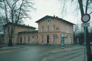 Bahnhofstraße: Bahnhofsgebäude: Straßenfront