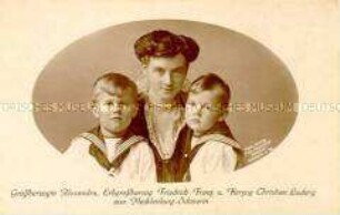 Alexandra von Mecklenburg-Schwerin mit ihren zwei Söhnen