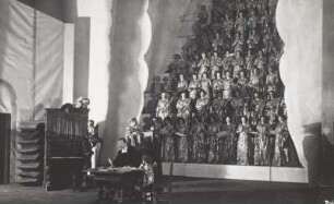"Palestrina" von Hans Pfitzner. Szenenbild I. Akt mit Fritz Feinhals in der Titelpartie (Bühnenbild Hans Wildermann). Uraufführung am 12.06.1917, Prinzregenten-Theater München
