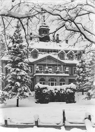 Bad Gottleuba-Berggießhübel, Schloss Friedrichsthal im Winter