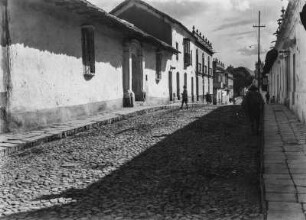 Sucre, Straßenansicht (Bolivienreisen Schmieder 1924-1925)