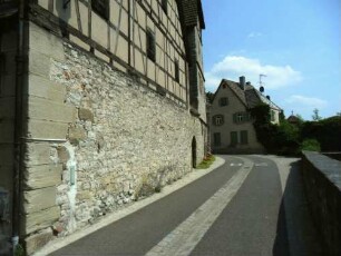 Stadtbild-Ansicht im Südwesten-Bürgelestorstraße mit Gebäudebestand im Nordosten (im Kern 15-17 Jh) in Ansicht nach Süden zum Standort des im 18 Jh abgerissenen Bürgelestors