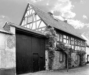 Flörsheim, Kirchgasse 22