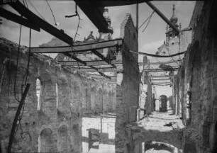 Ruine des Residenzschlosses : Dresden-Altstadt, Ruine des Residenzschlosses. Ostflügel, Großer Speisesaal und Kleiner Speisesaal, Blick in die Obergeschoßräume