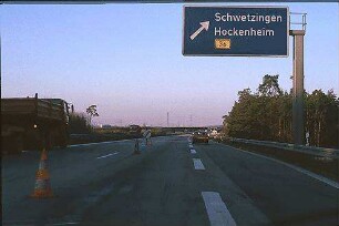 Einfahrt in Nebenfahrbahn Ost (Heilbronn Richtung Mannheim) von Hauptfahrbahn Ost (Heilbronn Richtung Mannheim)