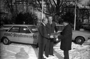 Anerkennung für die Angehörigen des Karlsruher Straßenpannendienstes des ADAC