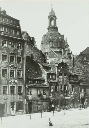 Salzgasse : Dresden, Salzgasse, Ansicht mit Frauenkirche