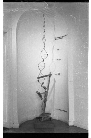 Kleinbildnegativ: Ausstellung Georg Herold, nGbK (neue Gesellschaft für bildende Kunst), 1985