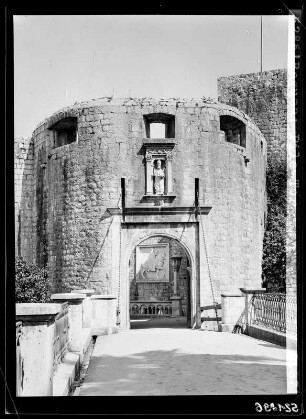 Dubrovnik, Pile-Tor