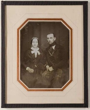 Julius und Bertha Neddermeyer, die Kinder des Senatskanzlisten Franz H. Neddermeyer aus Hamburg