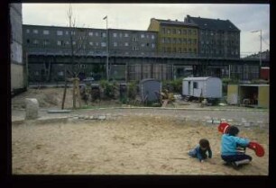 Diapositiv: Mariannenstraße, Skalitzer Straße, Juli 1983