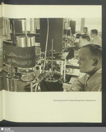 Forschungsarbeit im pharmakologischen Laboratorium