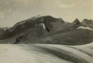 Italien. Ortlergruppe. Ortler (3902 m) von der Geisterspitze (3476 m) gesehen