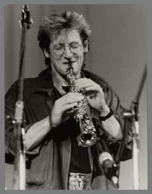 Pete (Peter) McPhail : Portrait des Saxophonisten Pete McPhail in der Kongresshalle bei den 9. Leipziger Jazztagen 1984