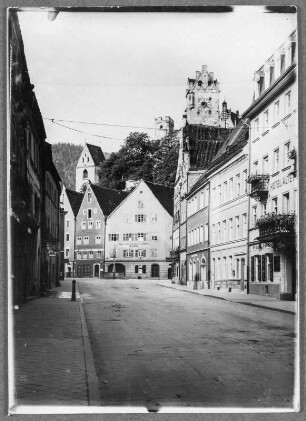 Vor der Burg in Füssen