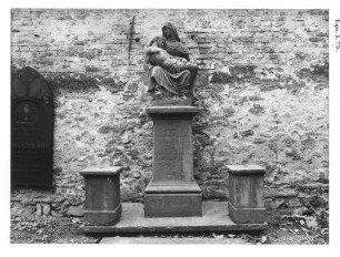 Kath. St. Bartholomäus-Kirche; Frankfurt, Alt-Zeilsheim 17