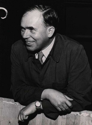 Prof. Oskar Fritz Schuh
