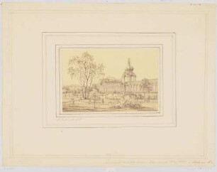 Der Zwinger in Dresden, Blick über den zugeschütteten Graben (Zwingeranlagen) nach Westen auf das Kronentor
