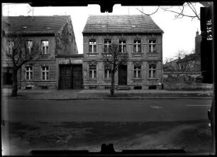 Neuruppin, Rudolf-Breitscheid-Straße. Wohnhaus (1787/1800). Straßenfront