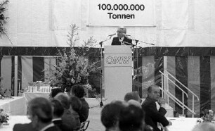 Oberrheinische Mineralölwerke OMW. Empfang anlässlich der Verarbeitung von 100 Millionen Tonnen Rohöl seit 1957