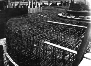 Bau der Kraftwerksanlage Goßmannsdorf/Main