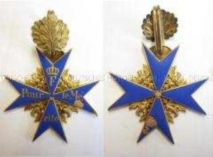 Pour le Mérite, Kreuz mit Eichenlaub