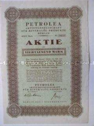 Aktie der Petrolea Aktiengesellschaft für Mineralöl-Produkte Berlin über 4000 Mark