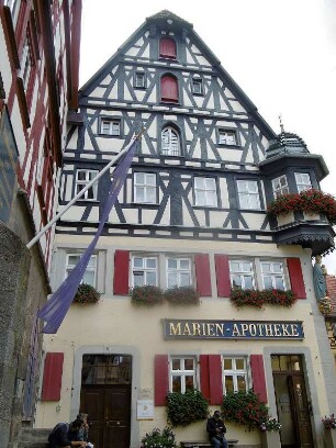 Rothenburg ob der Tauber: Jagstheimer Haus (Marienapotheke)