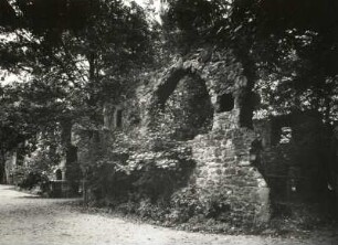 Nimbschen. ehemaliges Zisterzienserinnen-Kloster Mariathron (ab 1291). Ruine von Südosten