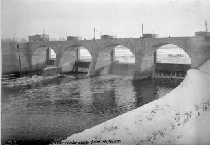 Wehr Neckarsulm, Unterwasser, Eisgang