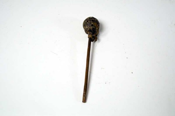 Rod rattle (fertility spell)