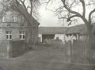 Bauernhof in Nochten : Bauwesen - Wirtschaftsgebäude und Gehöfte. Ort: Wochozy / Nochten. Bauernhof (Richtung Sprey)