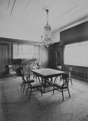 Großes Haus Glückert — Esszimmer