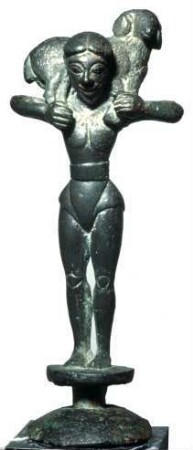 Archaische Statuette eines Widderträgers