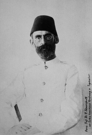Dr. Eduard Schnitzer (Emin Pascha)