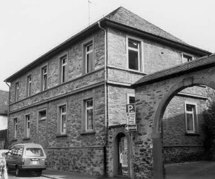 Ehemalige Schule; Hofheim am Taunus, Burgstraße 9