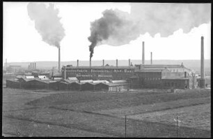Neu-Sörnewitz. Porzellan-Fabrik