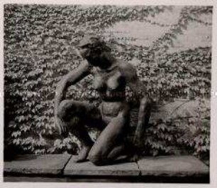 Berlin, Bildhauer Professor Georg Kolbe, Figur "Große Pieta"