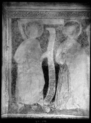 Höllstein Kirche Wandmalerei Heiligenfiguren