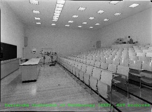 Mittlerer Hörsaal in der Schule für Kerntechnik (SKT)