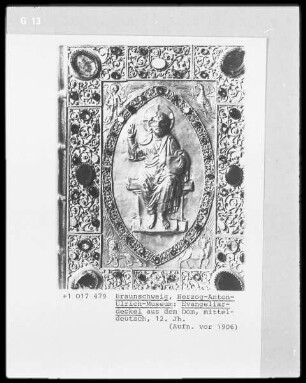 Evangelistar aus Sankt Ägidien: Buchdeckel mit Christus Pantokrator und den Evangelistensymbolen