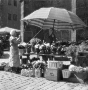 Marktszene. Blumenstand