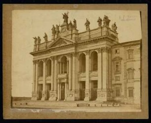 Lateransbasilika (San Giovanni in Laterano), Rom: Eingangsfassade von Alessandro Galilei