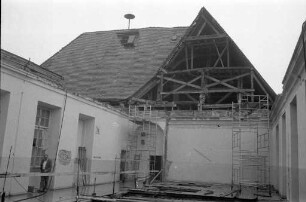 Restaurierung der Karlsburg