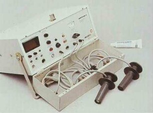 EKG-Defibrillator-Schrittmacher Servocard B