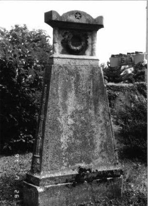 Grabstein 51