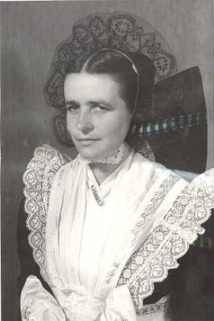 Brautführerin aus Nebelschütz : Kleidung - katholische Tracht. Ort: Njebjelčicy / Nebelschütz. Katholische Brautführerin (sorbisch: słónka)