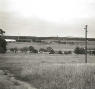 Dresden-Wilschdorf. Blick auf geplantes Gewerbegebiet zwischen Reineckeweg und Radeburger Straße gegen Dresden-Rähnitz und Dresden-Hellerau
