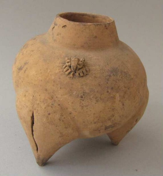 Clay vessel