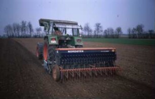 Fotografie: Drillkombination, Kastendrillmaschine, Kreiselegge